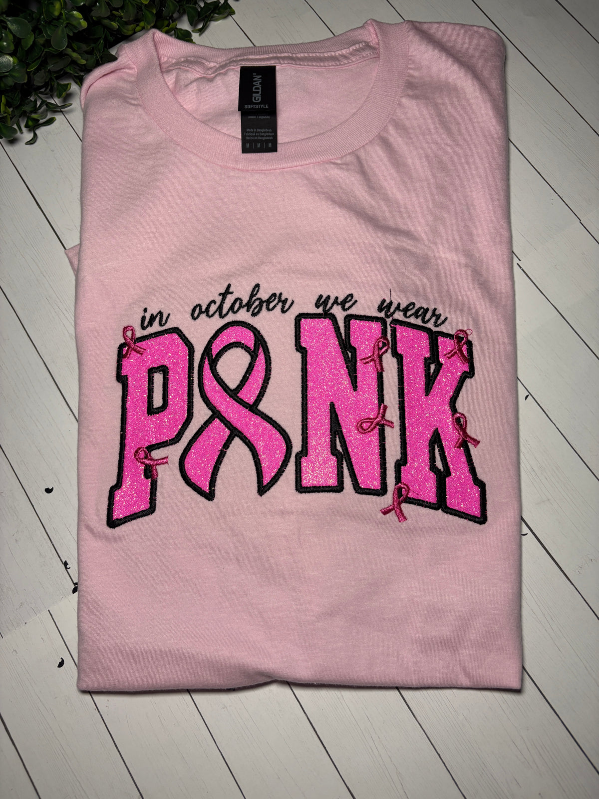 In October we wear PINK - shirt ONLY
