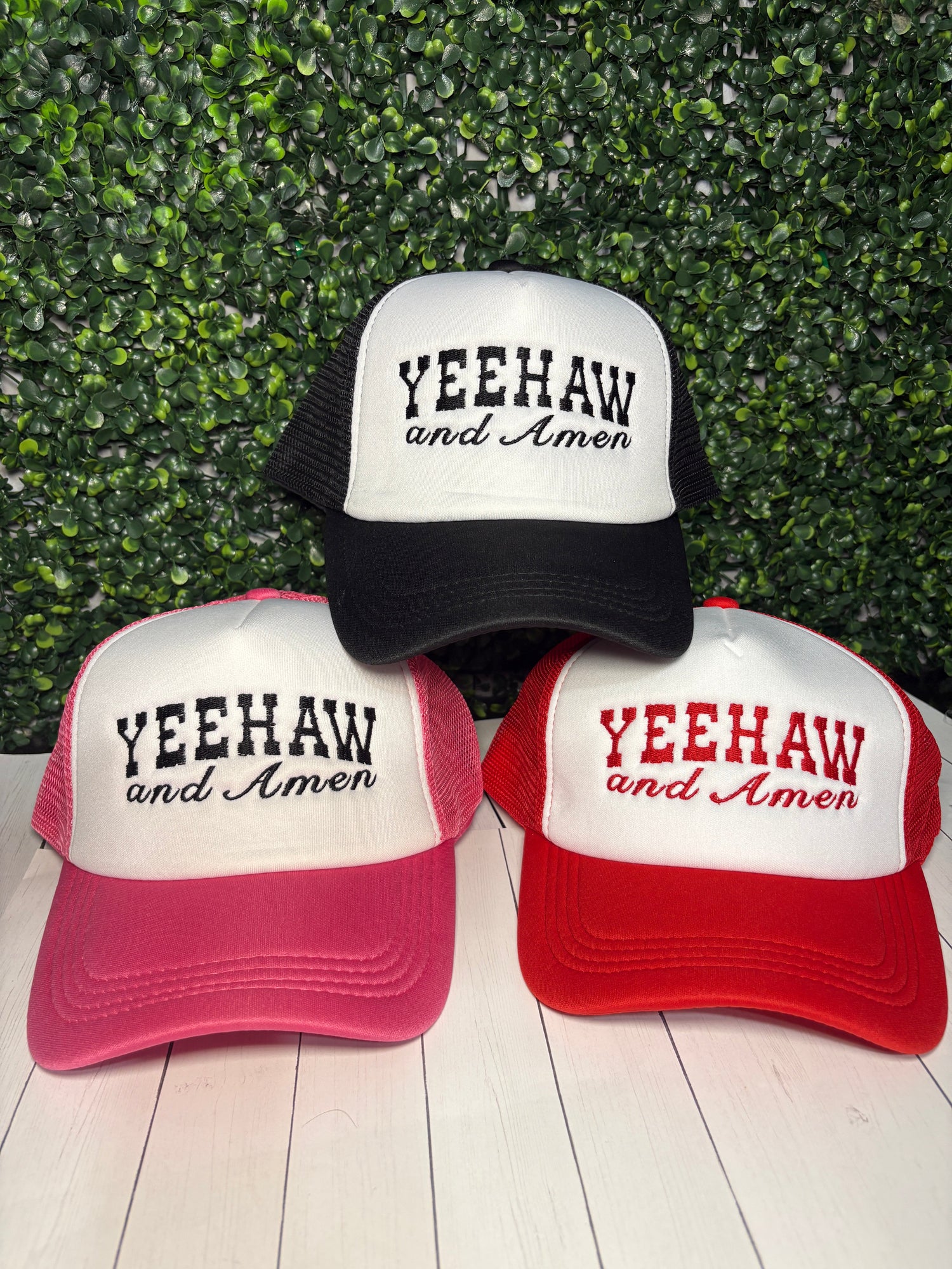 Caps